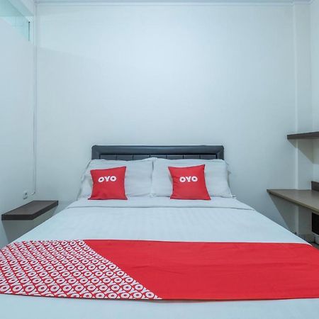 Super Oyo 1876 Fortuna Residence Bandung Extérieur photo