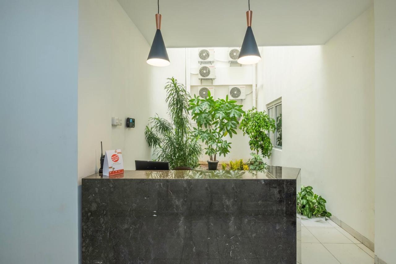 Super Oyo 1876 Fortuna Residence Bandung Extérieur photo